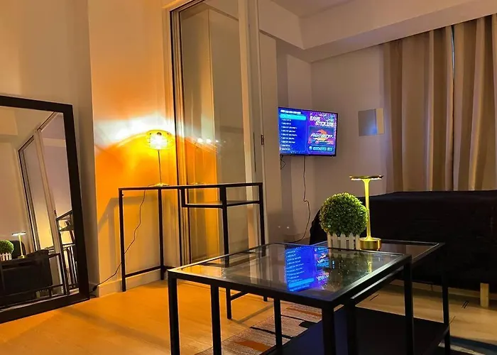 Azure Playfull Living 1 Bedroom * مانيلا