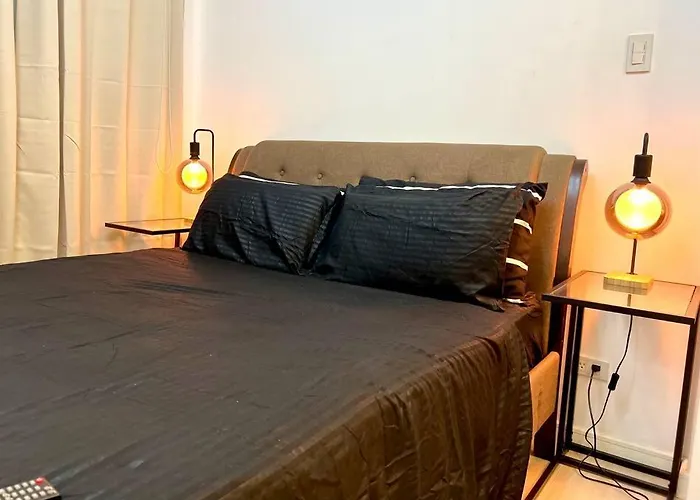 Azure Playfull Living 1 Bedroom شقة *