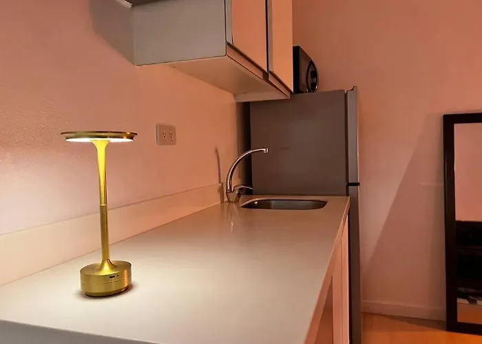 Azure Playfull Living 1 Bedroom شقة *